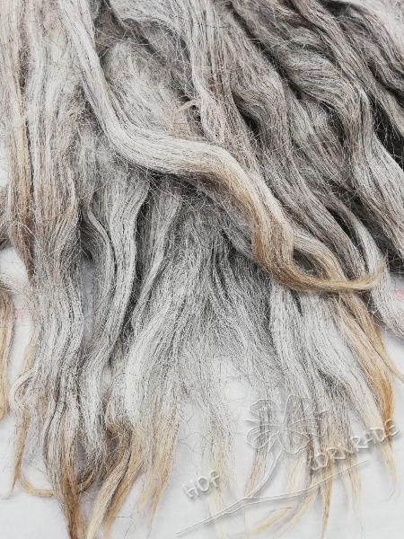 Heidschnucke - stacks of wool - shades of gray 500g